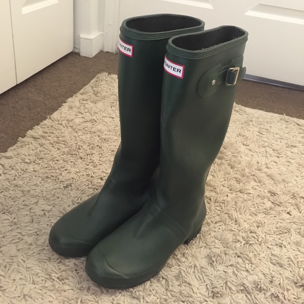 Dark Green Hunter Boots in GREAT CONDITION!